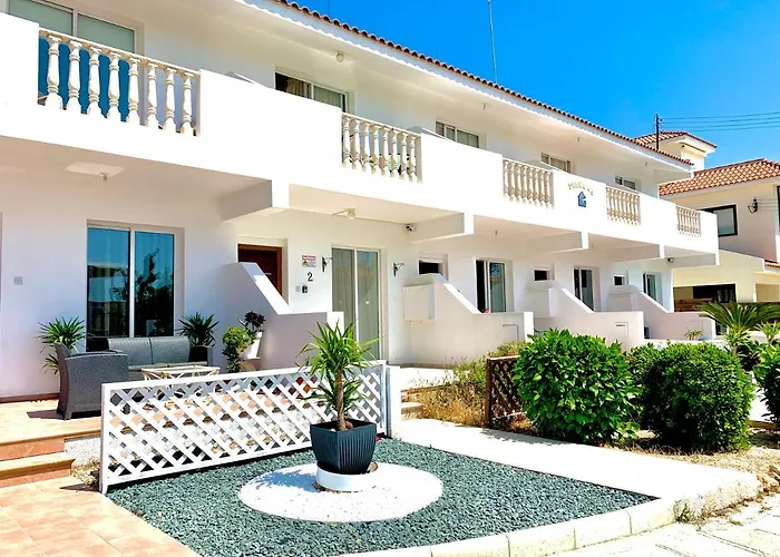 Diana Townhouse 1